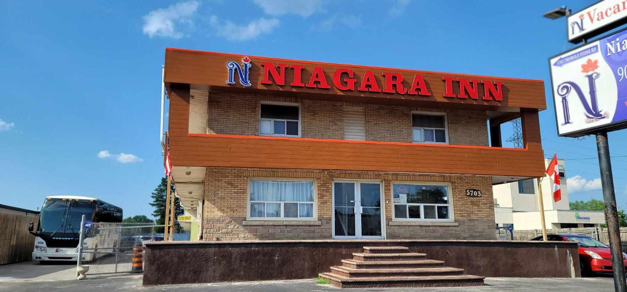 Niagara Inn Exteriör bild