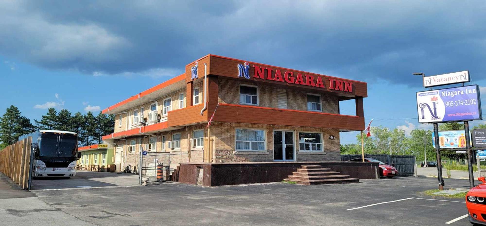 Niagara Inn Exteriör bild